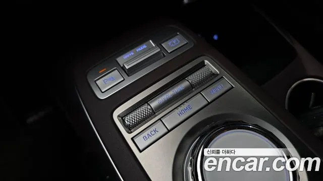 Genesis GV70 2024 thumb 9
