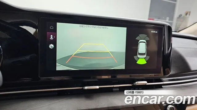 Kia Carnival 2021 thumb 3
