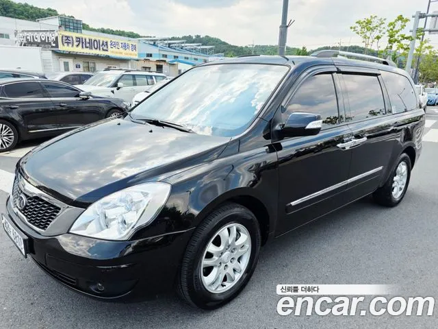 Kia Canival 2011 thumb 11