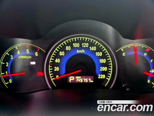Kia Canival 2011 thumb 3