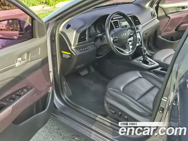 Hyundai Elantra 2019 thumb 7