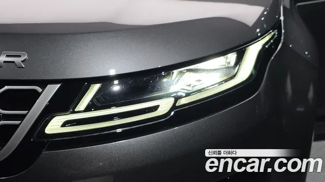 Land Rover Range Rover Evoque 2020 thumb 4
