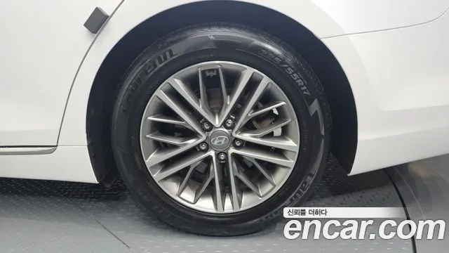 Hyundai Grandeur 2017 thumb 12
