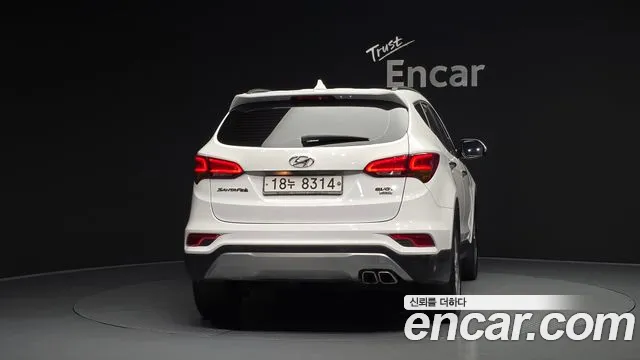 Hyundai Santafe 2015 thumb 2