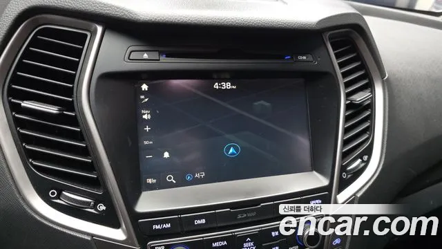 Hyundai Santafe 2015 thumb 10