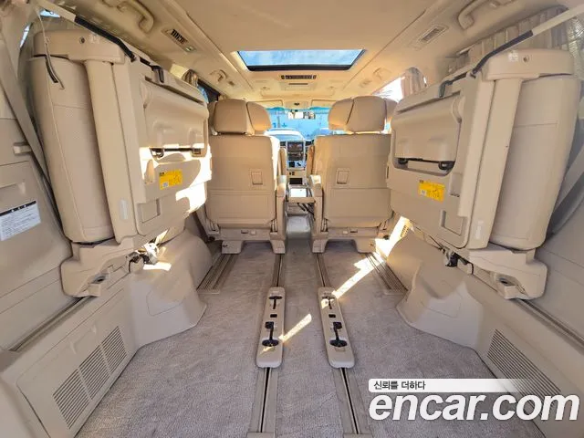 Toyota Alphard 2010 thumb 10