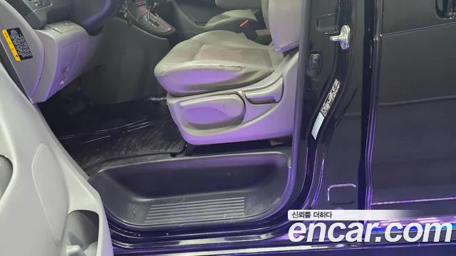 Hyundai Staria 2017 thumb 7