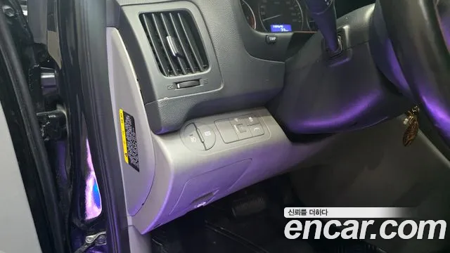 Hyundai Staria 2017 thumb 9