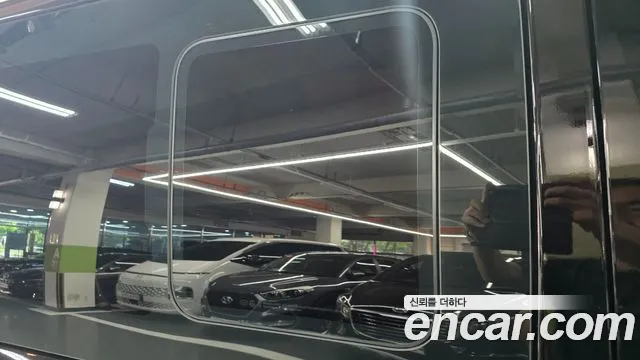 Hyundai Staria 2017 thumb 8