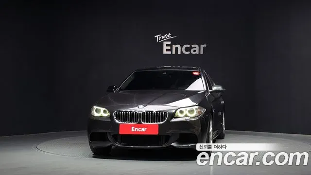 BMW 5 серии 2015 thumb 11