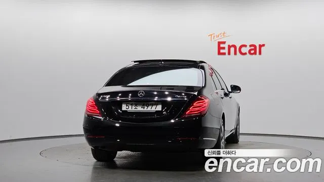 Mercedes-Benz S-Class 2014 thumb 6