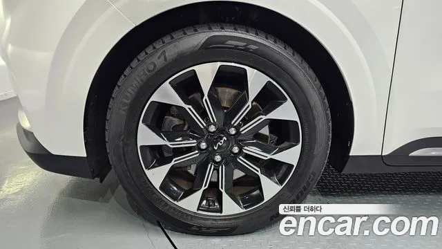 Kia Carnival 2022 thumb 5