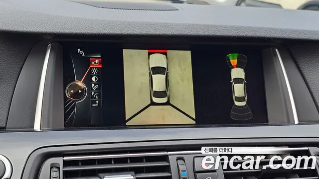 BMW 5 серии 2016 thumb 10