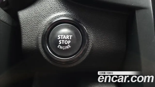 Renault QM6 2017 thumb 11