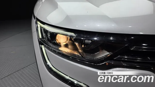 Renault QM6 2017 thumb 7