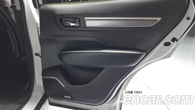 Renault QM6 2017 thumb 3