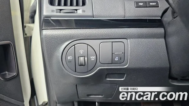 Hyundai Cruze 2012 thumb 11