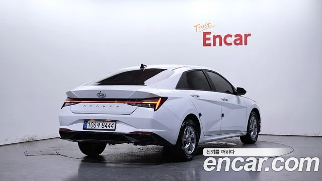 Hyundai Elantra 2020 thumb 3