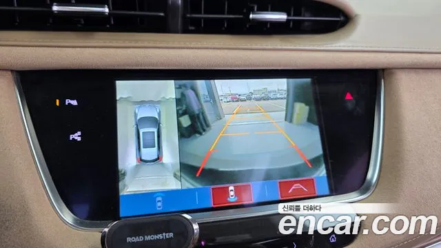 Cadillac XT5 2018 thumb 9