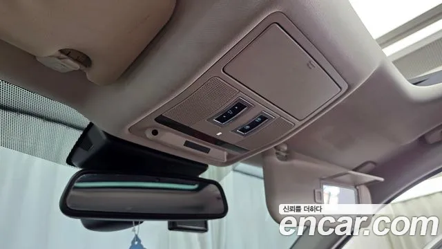 Jaguar F-Pace 2016 thumb 2