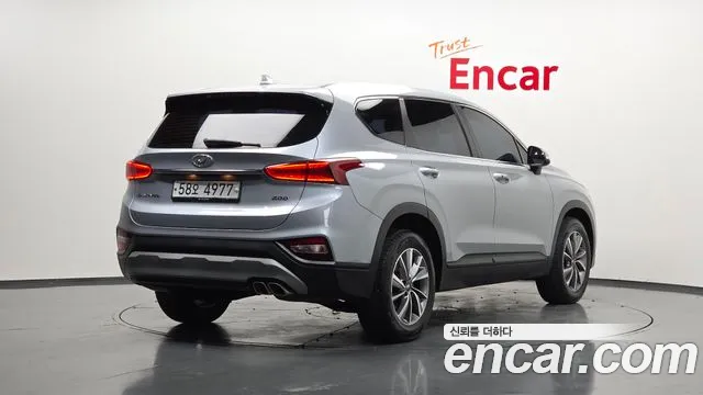 Hyundai Santa Fe 2018 thumb 11