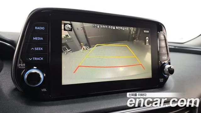 Hyundai Santa Fe 2018 thumb 7