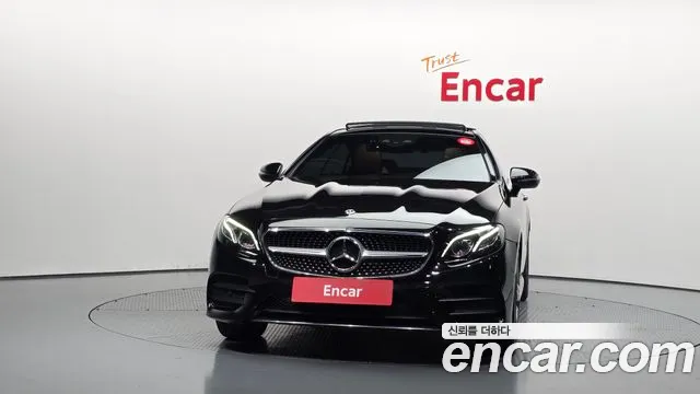 Mercedes-Benz E-Class 2019 thumb 8
