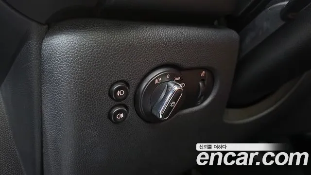 Mini Cooper Convertible 2021 thumb 10