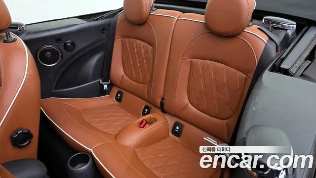 Mini Cooper Convertible 2021 thumb 11