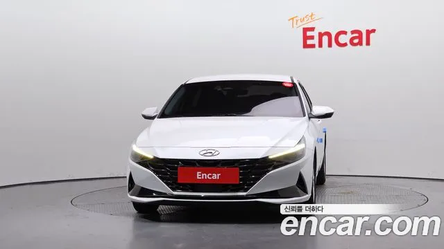 Hyundai Elantra 2021 thumb 4