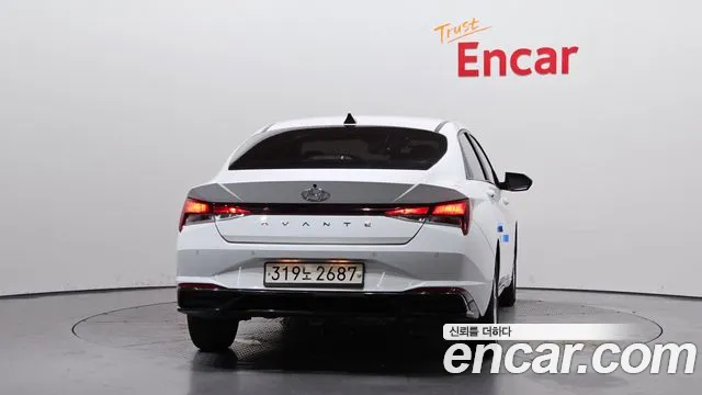 Hyundai Elantra 2021 thumb 7