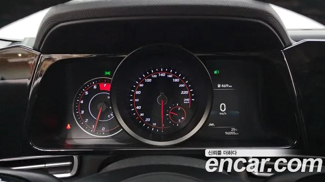 Hyundai Elantra 2021 thumb 2