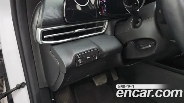Hyundai Elantra 2021 thumb 10