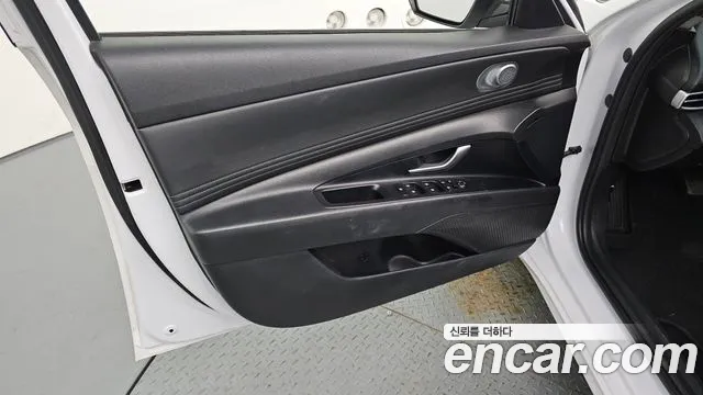 Hyundai Elantra 2021 thumb 5