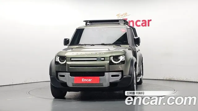 Land Rover Defender 2021 thumb 2
