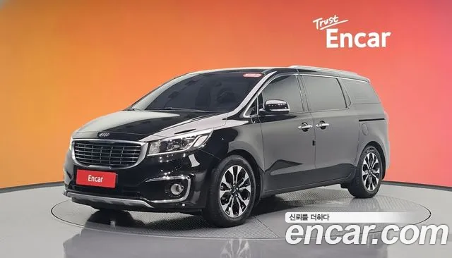 Kia Carnival 2018 thumb 4
