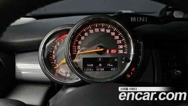 Mini Cooper 2019 thumb 12