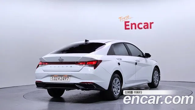 Hyundai Elantra 2022 thumb 6