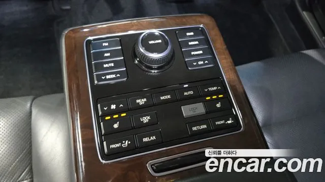 Hyundai Equus 2013 thumb 6