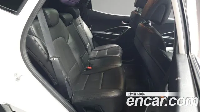 Hyundai Santafe 2016 thumb 3