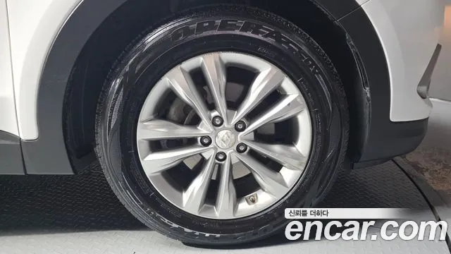 Hyundai Santafe 2016 thumb 11