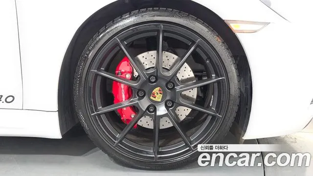 Porsche 718 Boxster 2022 thumb 2