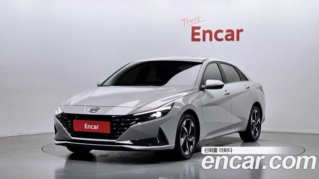 Hyundai Elantra 2022 thumb 2