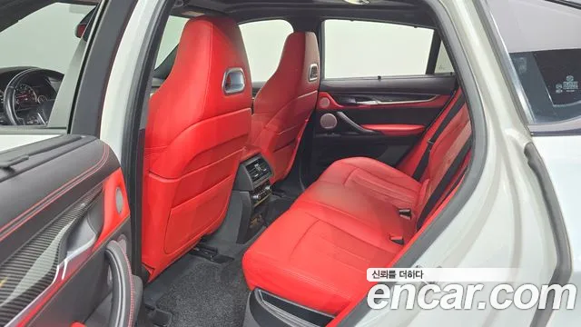 BMW X6M 2017 thumb 6