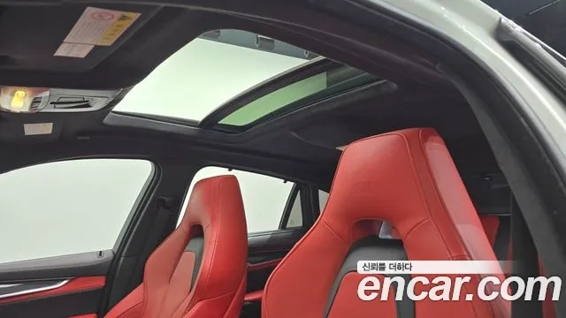 BMW X6M 2017 thumb 8