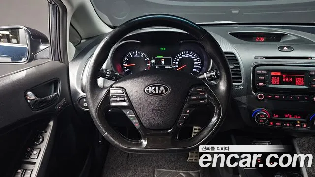 Kia K3 2016 thumb 6