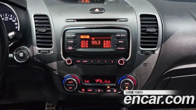 Kia K3 2016 thumb 2