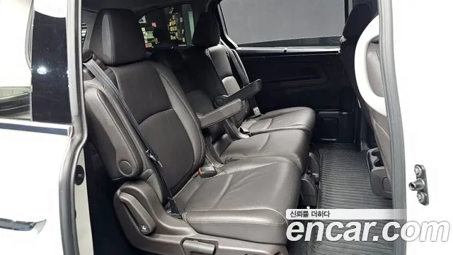 Honda Odyssey 2018 thumb 10