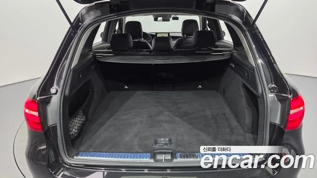 Mercedes-Benz GLC 2019 thumb 9