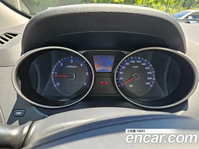 Hyundai ix 2009 thumb 10